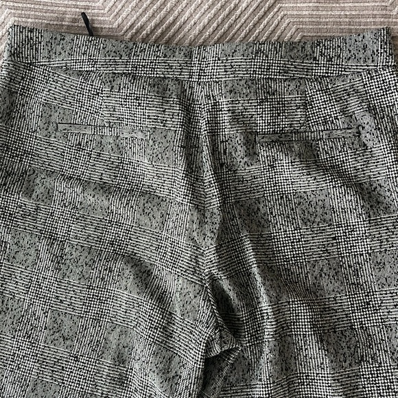 Massimo Dutti weathered black and white pants. - Picture 4 of 9